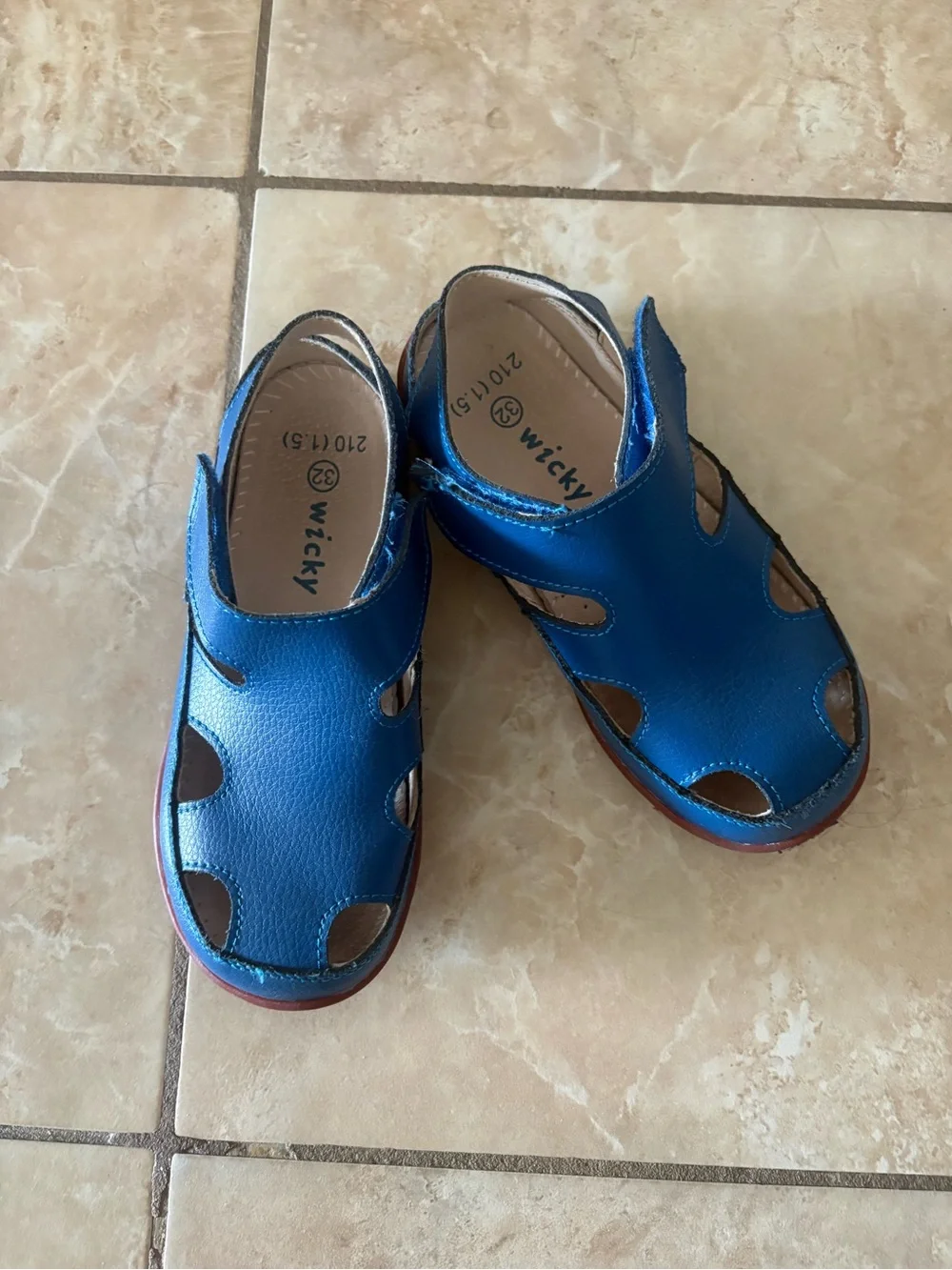 Kids Blue Leather Closed-Toe Sandals